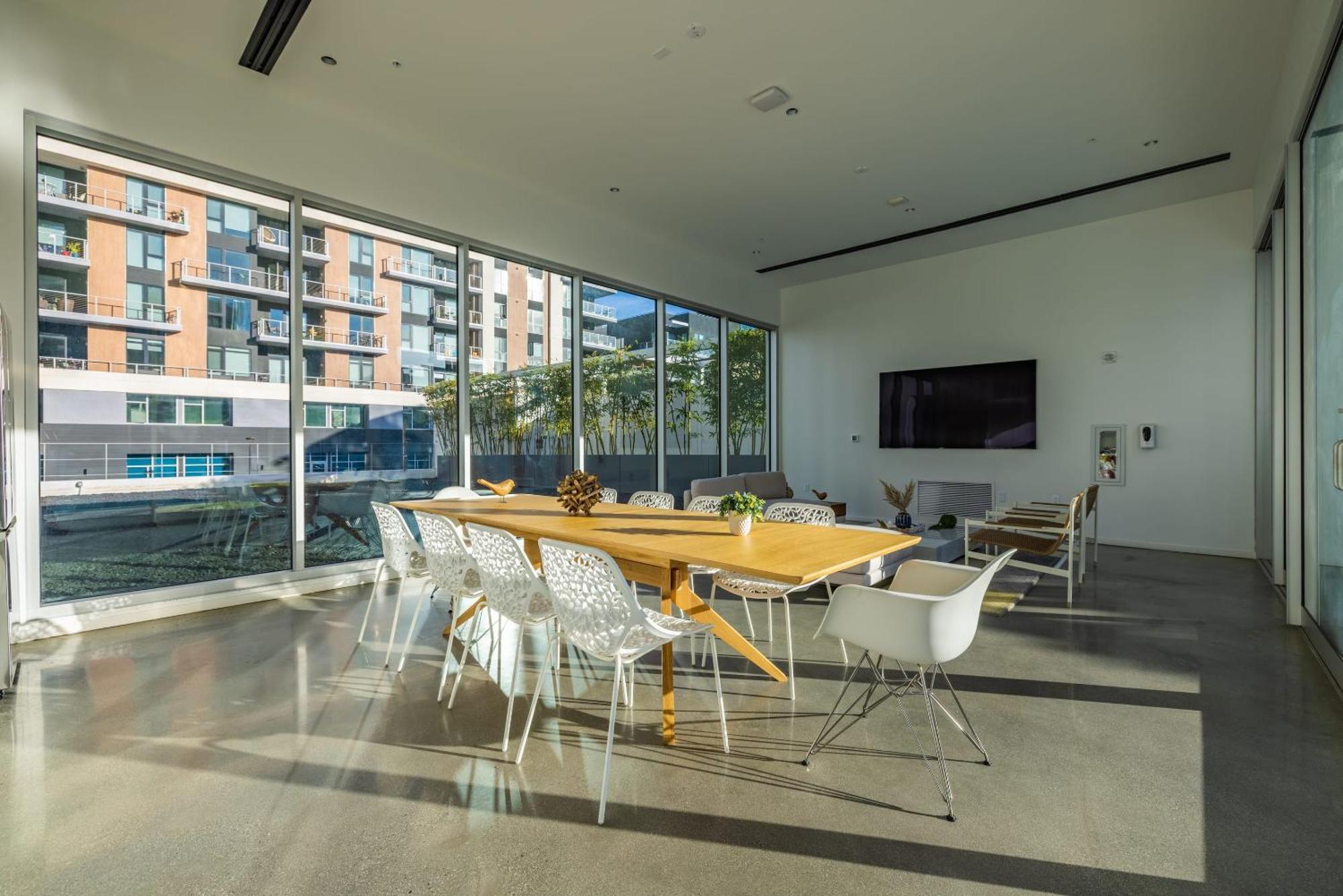 @ Marbella Lane - Penthouse W/ City & Ocean Views Лонг Бич Экстерьер фото