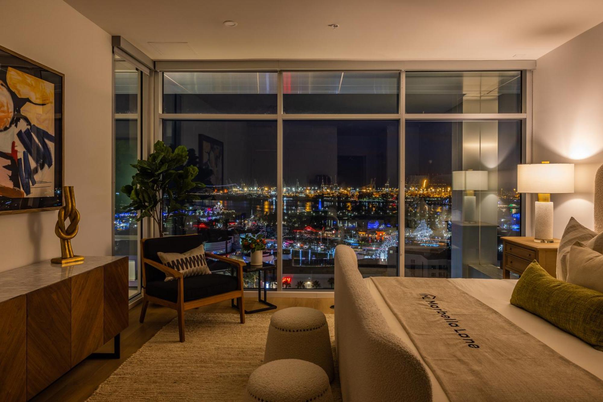 @ Marbella Lane - Penthouse W/ City & Ocean Views Лонг Бич Экстерьер фото