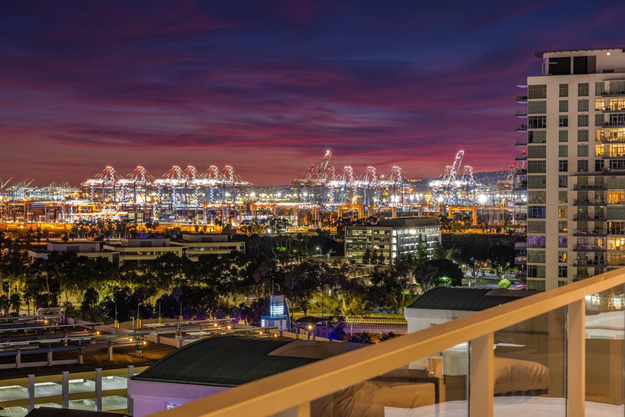 @ Marbella Lane - Penthouse W/ City & Ocean Views Лонг Бич Экстерьер фото