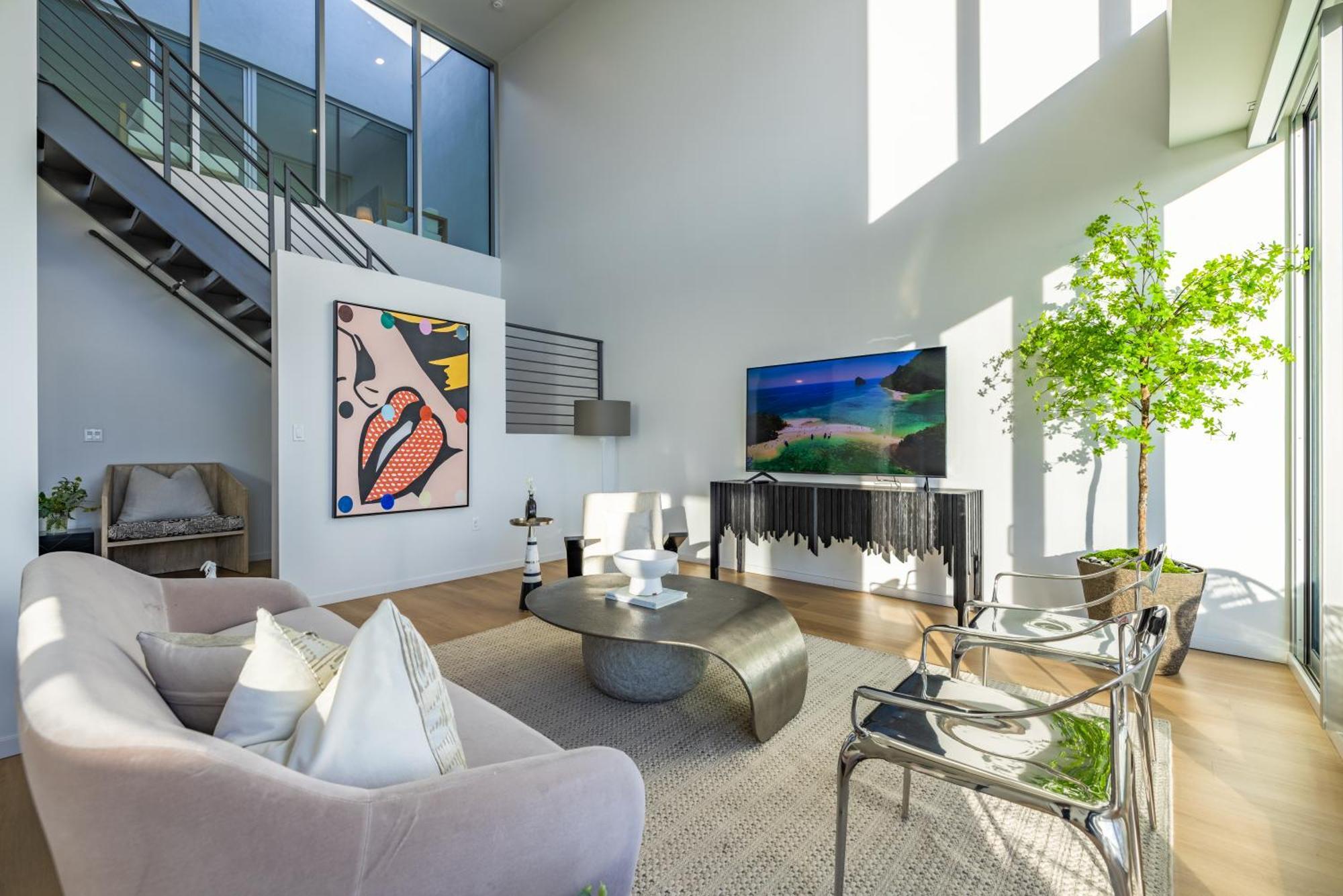 @ Marbella Lane - Penthouse W/ City & Ocean Views Лонг Бич Экстерьер фото